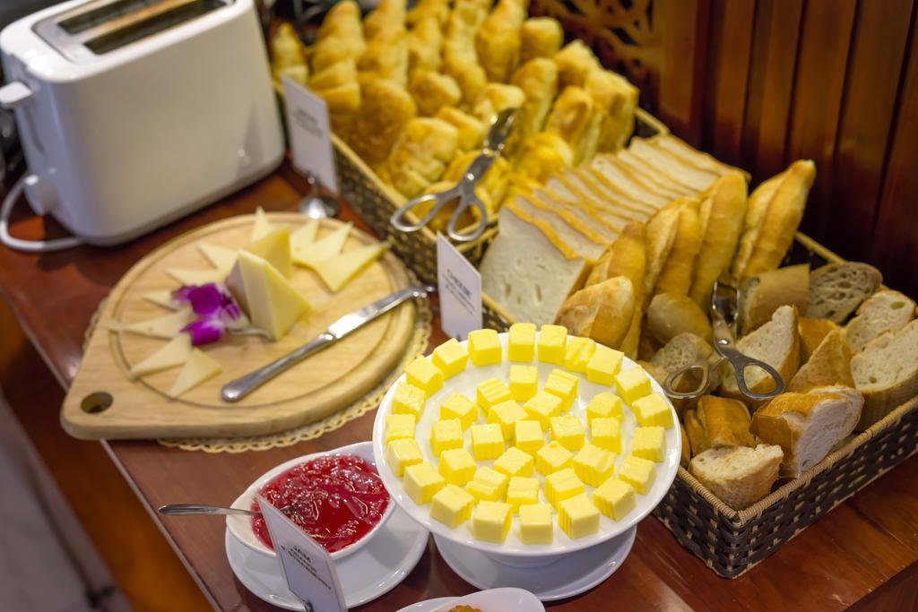 Hanoi E Central Luxury Hotel & Restaurant Bagian luar foto