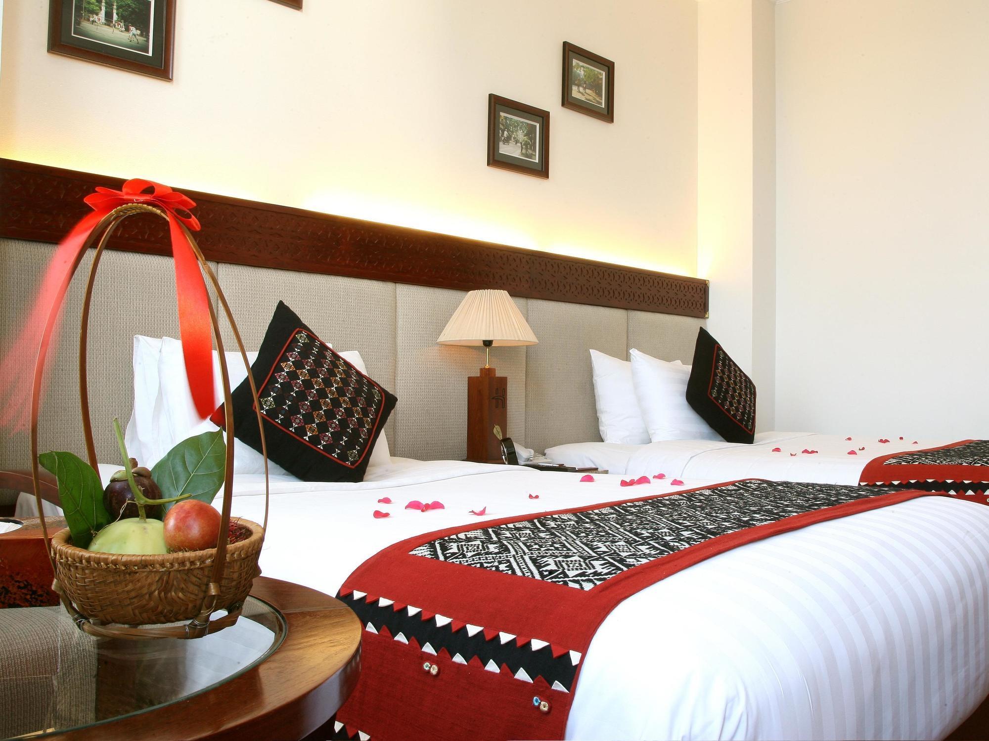 Hanoi E Central Luxury Hotel & Restaurant Bagian luar foto