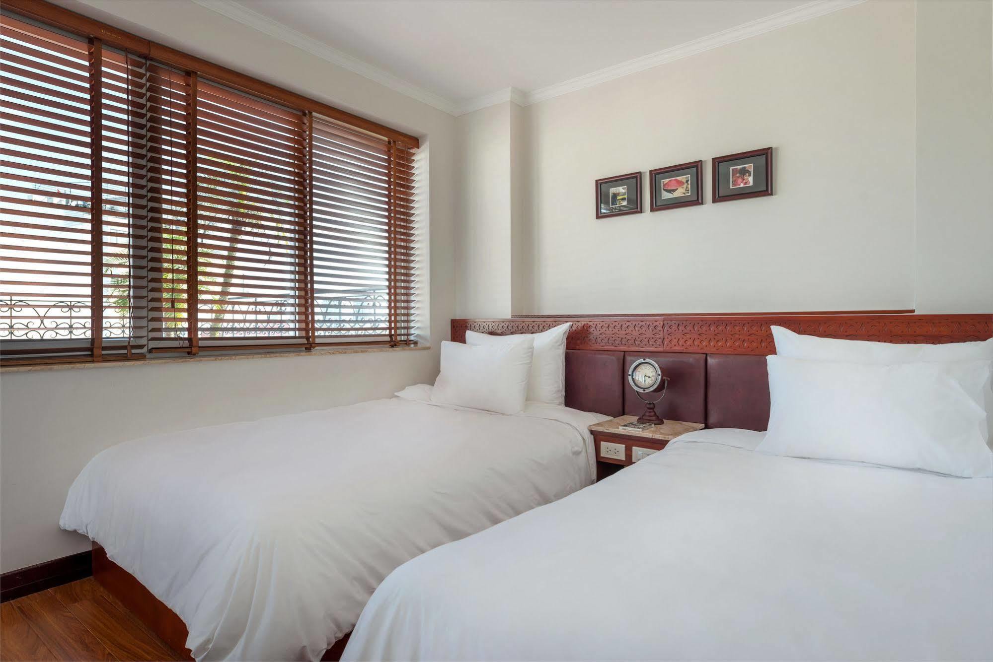 Hanoi E Central Luxury Hotel & Restaurant Bagian luar foto