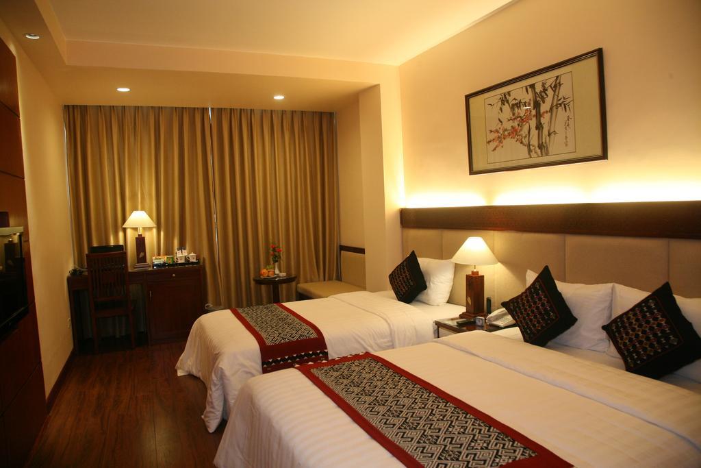 Hanoi E Central Luxury Hotel & Restaurant Bagian luar foto
